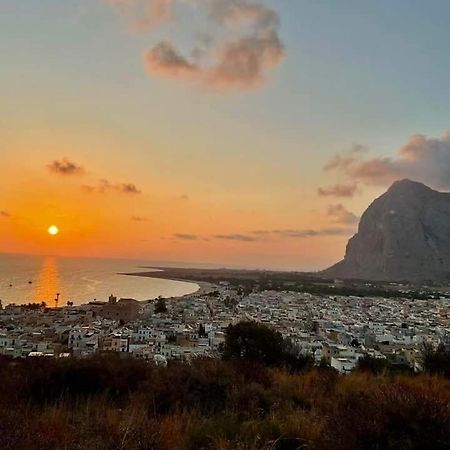 B&B Verso Il Faro Сан-Вито-Ло-Капо Экстерьер фото